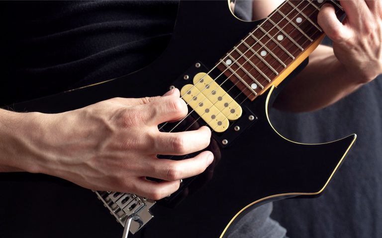 40 ky thuat guitar trong mot doan solo